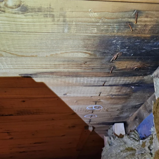 I bland blir det inte riktigt som var tänkt vid nyinstallation så jag fick göra en särskild besiktning på entreprenaden.
#mpplatkonsult
#husbesiktning